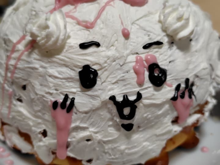 ちいかわのお顔ケーキ