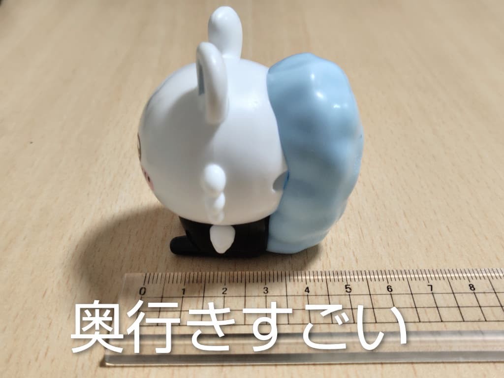 マクドナルドハッピーセットちいかわ2026　第二弾　モモンガのサイズ感