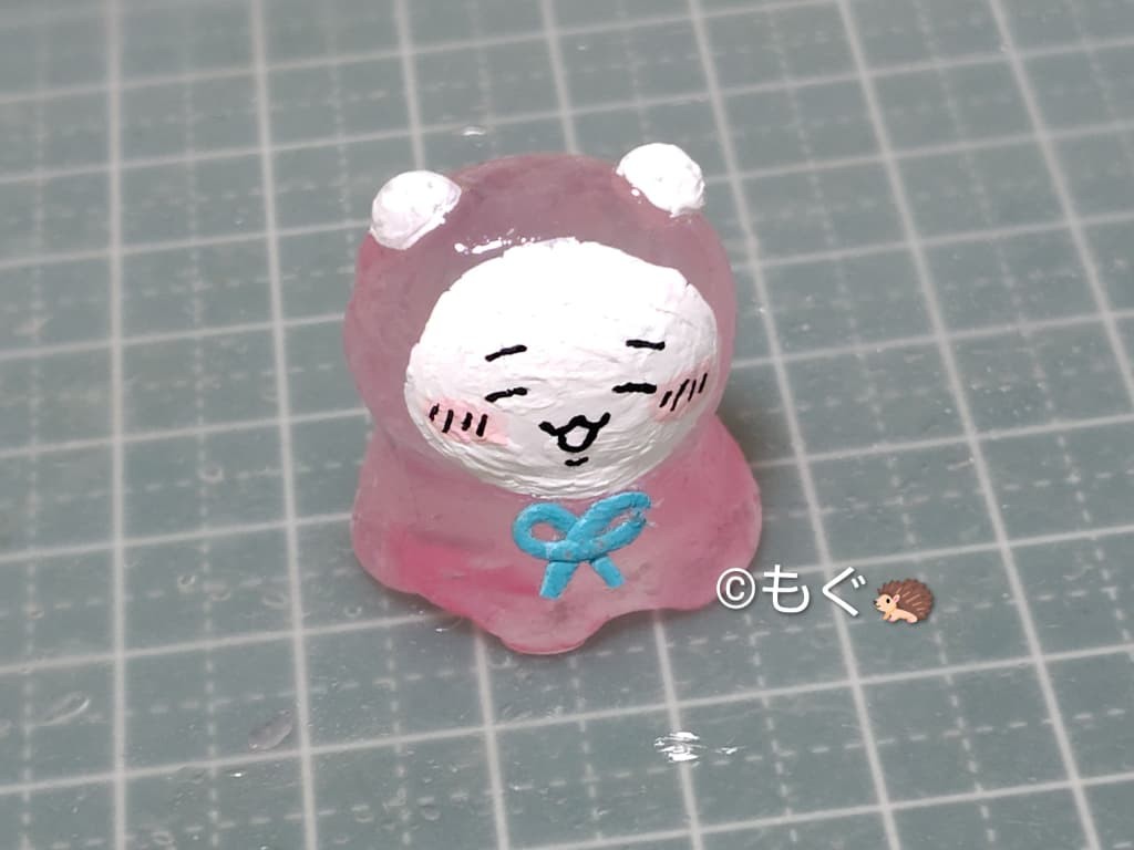 めじるしアクセサリーをおゆプラで手作りしてみた！プラスチック粘土にアクリル絵の具で着色したら乾燥後に絵具が割れてしまいました。