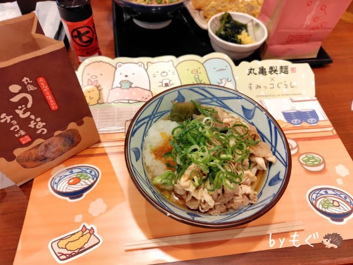 丸亀製麵×すみっコぐらし オリジナルランチョンマットのデザインとサイズ感