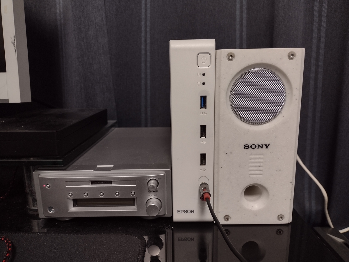 電脳売王で購入しました お弁当箱サイズのミニpc Epson Dt Endeavor St11eです カエル王子の名推理