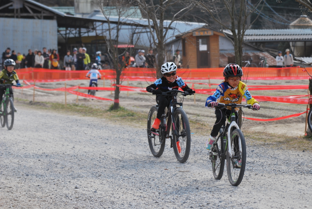 f:id:athletune:20170202234116j:plain f:id:athletune:20170202234116j:plain