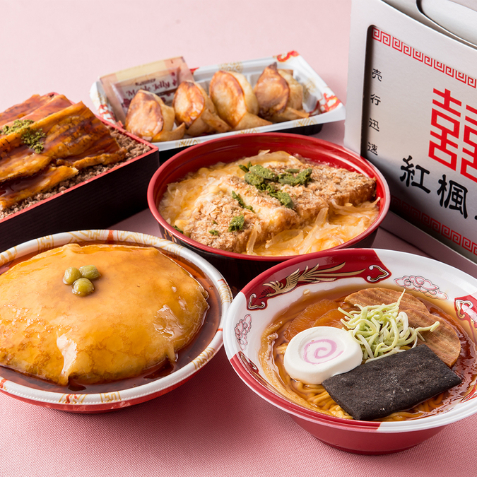 【クリスマス限定】駅前食堂ラーメンケーキシリーズ☆ラーメン+天津飯+ギョウザ①