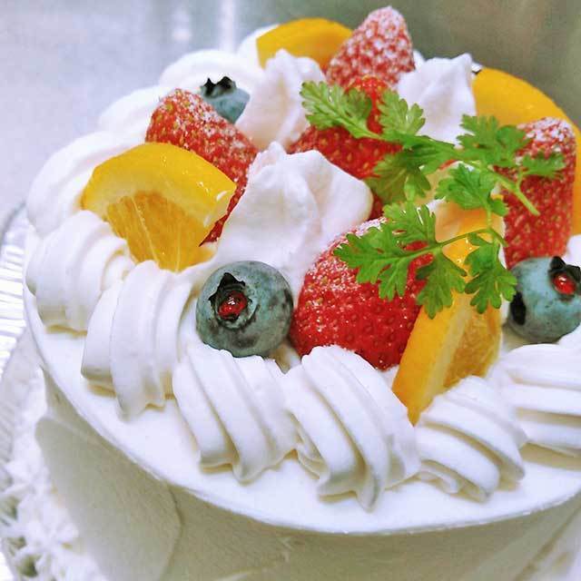 苺の生クリームケーキ 苺の生クリームケーキ8