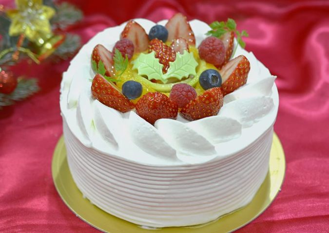 クリスマス生クリームデコレーション