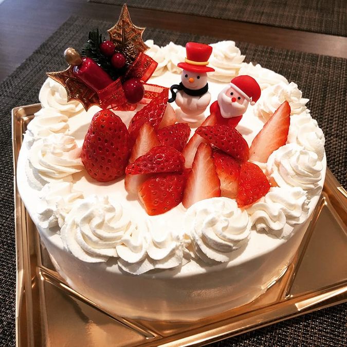 苺をたっぷり使ったショートケーキ