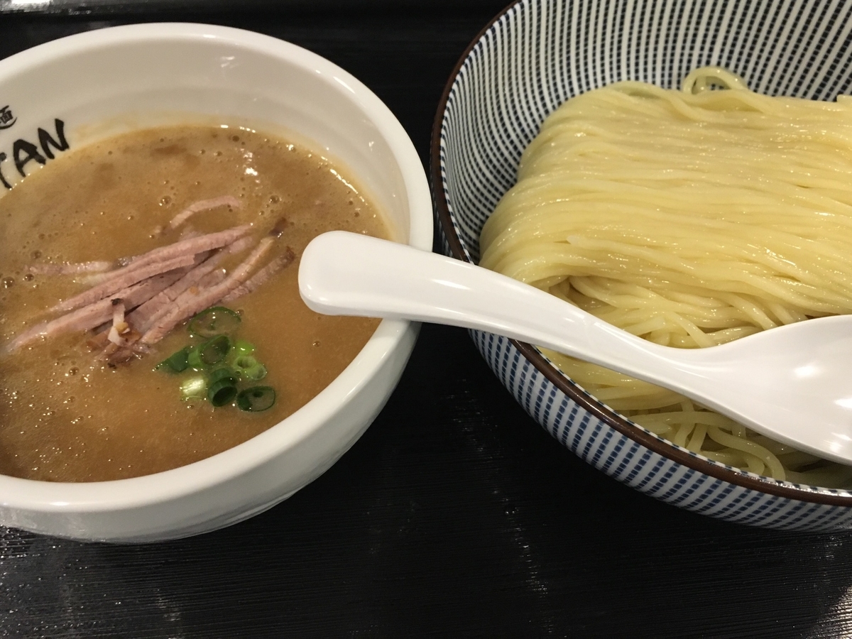 f:id:atsu2014shi:20190511092232j:plain