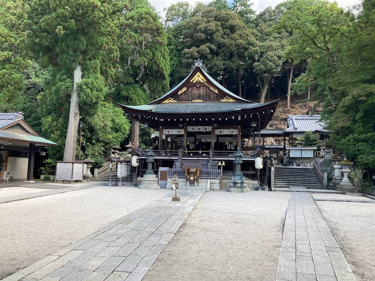 日牟禮八幡宮