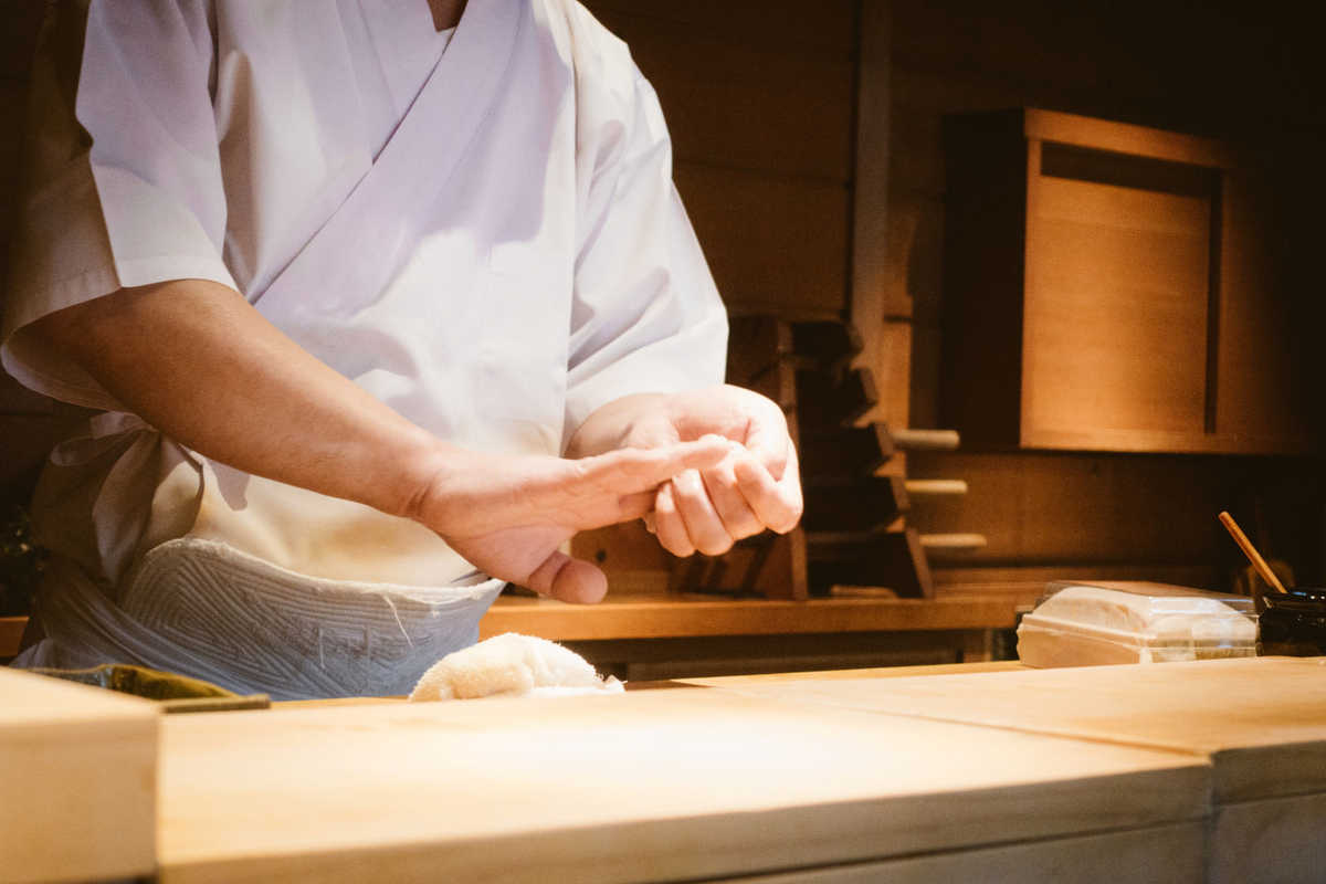 飲食店で仕事するなら「業態」と「ポジション」の特徴を把握しておこう