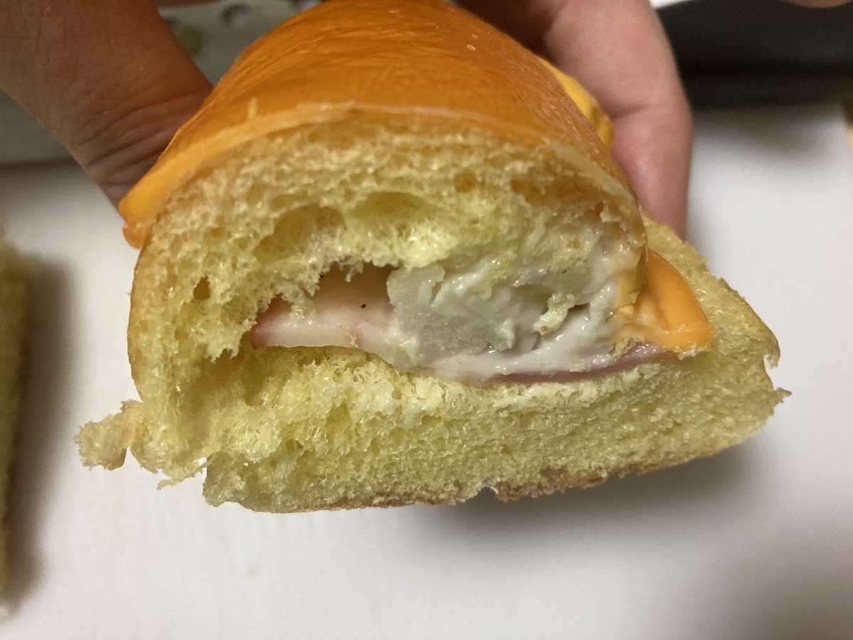 ブレッドハウスしのつかのポテトベーコン