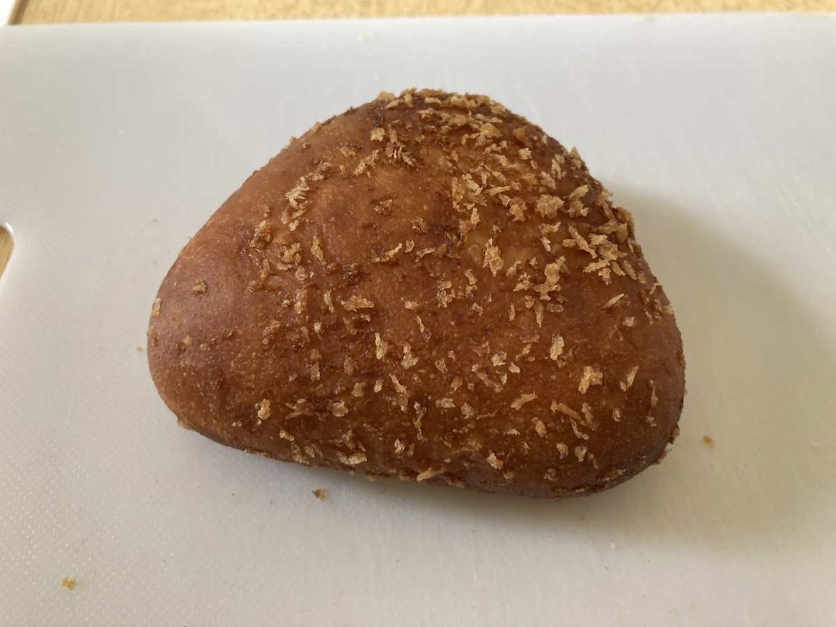 ベーカリハウスクリークのバターチキンカレーパン