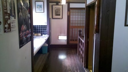 宿の廊下