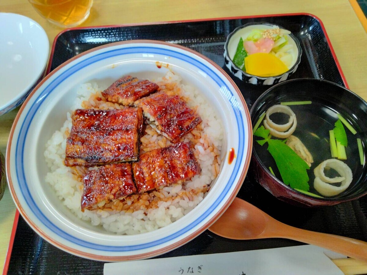 鰻丼 - 八重さんのダイアリー