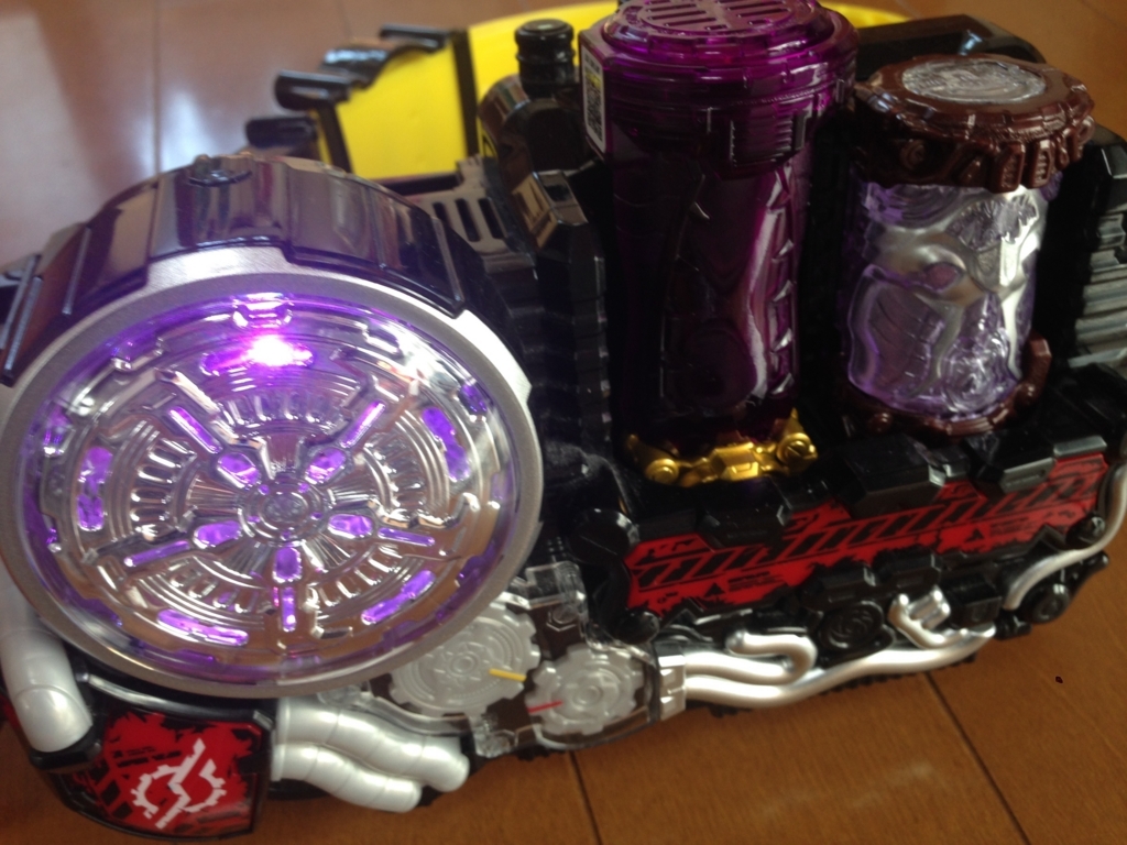 バンダイ 仮面ライダービルド DXクロコダイルクラックフルボトル