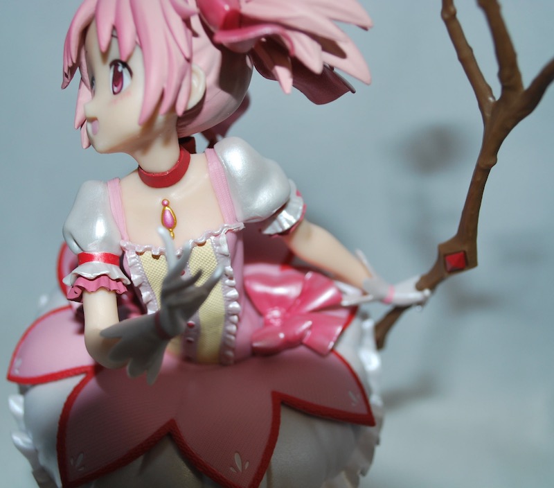 EXQフィギュア　 鹿目まどか　スペシャルカラー Amazon | バンプレスト 劇場版 魔法少女まどか☆マギカ [新編