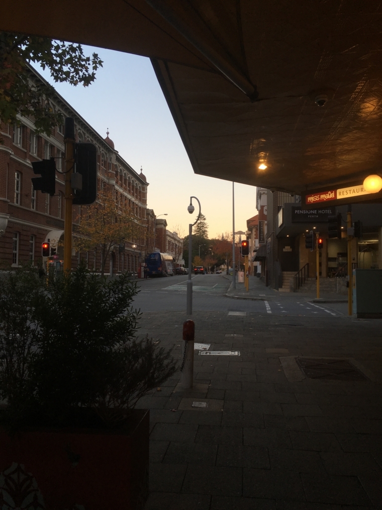 f:id:auslife723:20180618055729j:plain