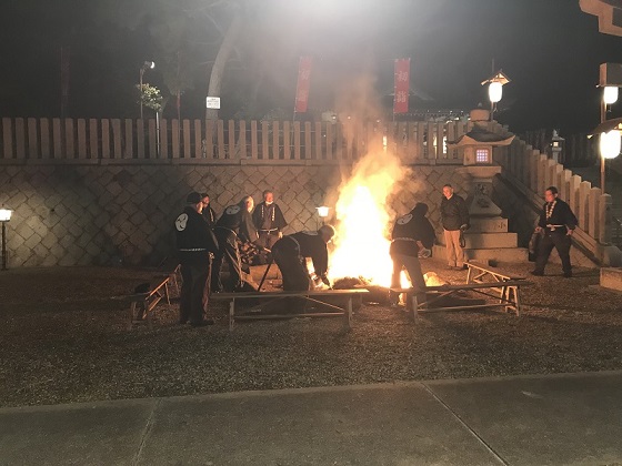 若宮 住吉神社　焚き火