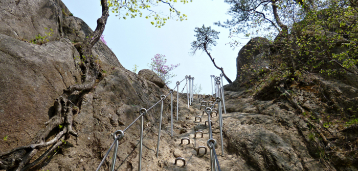 f:id:aw2q:20120523221926j:image