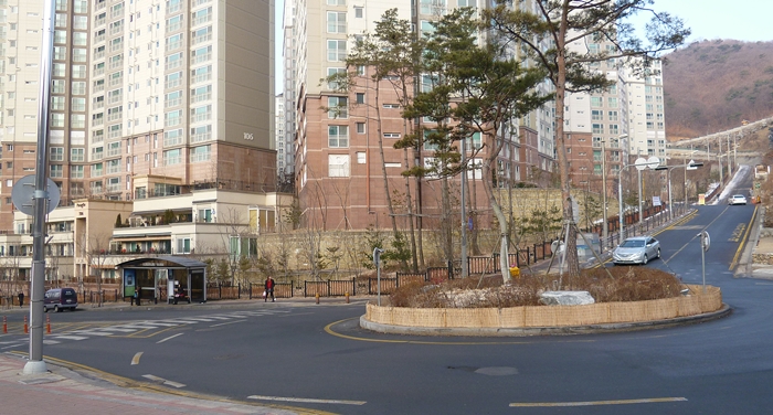 天摩山 14年1月4日 京義道 南楊州市 摩耶山の麓から 天摩山 14年1月4日 京義道 南楊州市 摩耶山の麓から