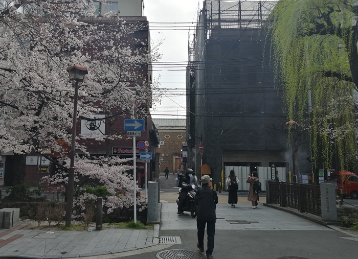 f:id:aw2q:20210328102838j:plain
