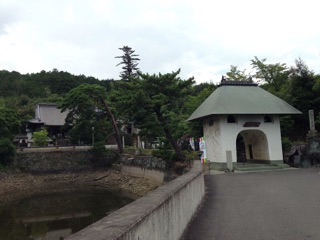 f:id:awa-otoko:20141109221002j:plain f:id:awa-otoko:20141109221002j:plain