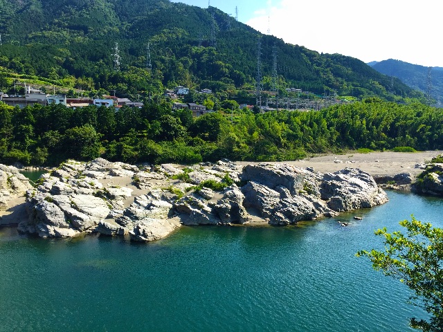 f:id:awa-otoko:20150629223452j:image f:id:awa-otoko:20150629223452j:image