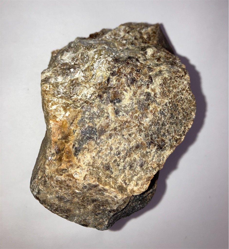 秩父鉱山出合産の緑簾石 - axiniteの日記