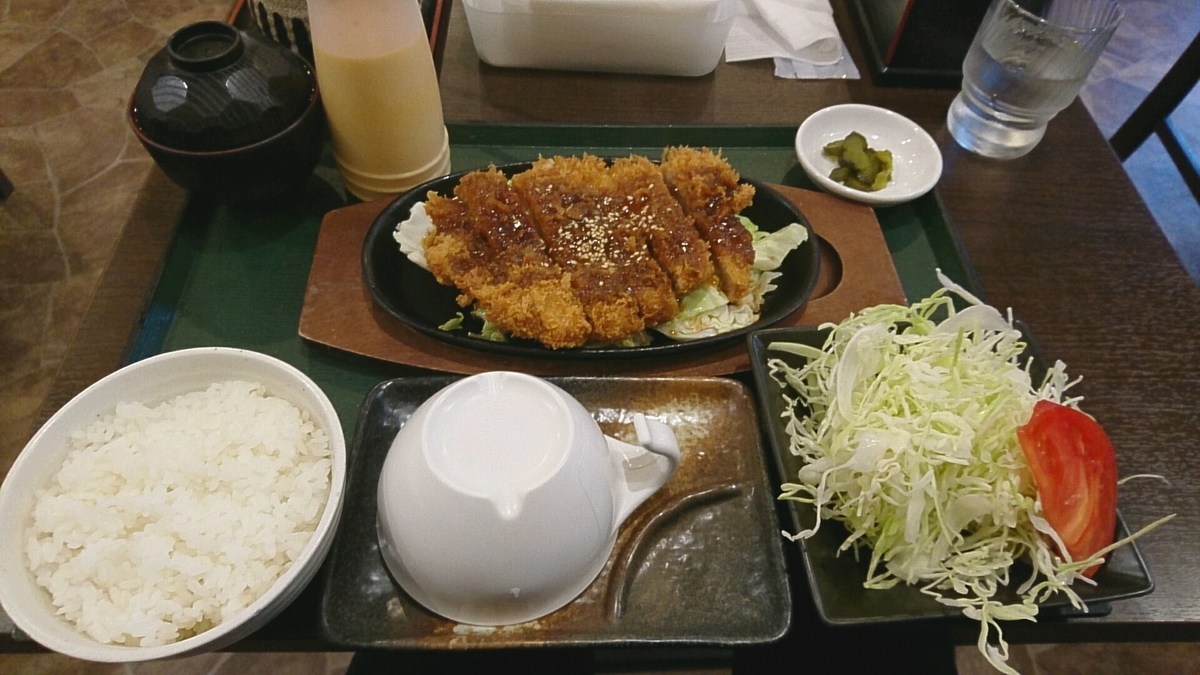 とんかつ屋 まんぶう / 札幌市北区北15条西4丁目 シングルステージ北大前1F Sapporo Explorer