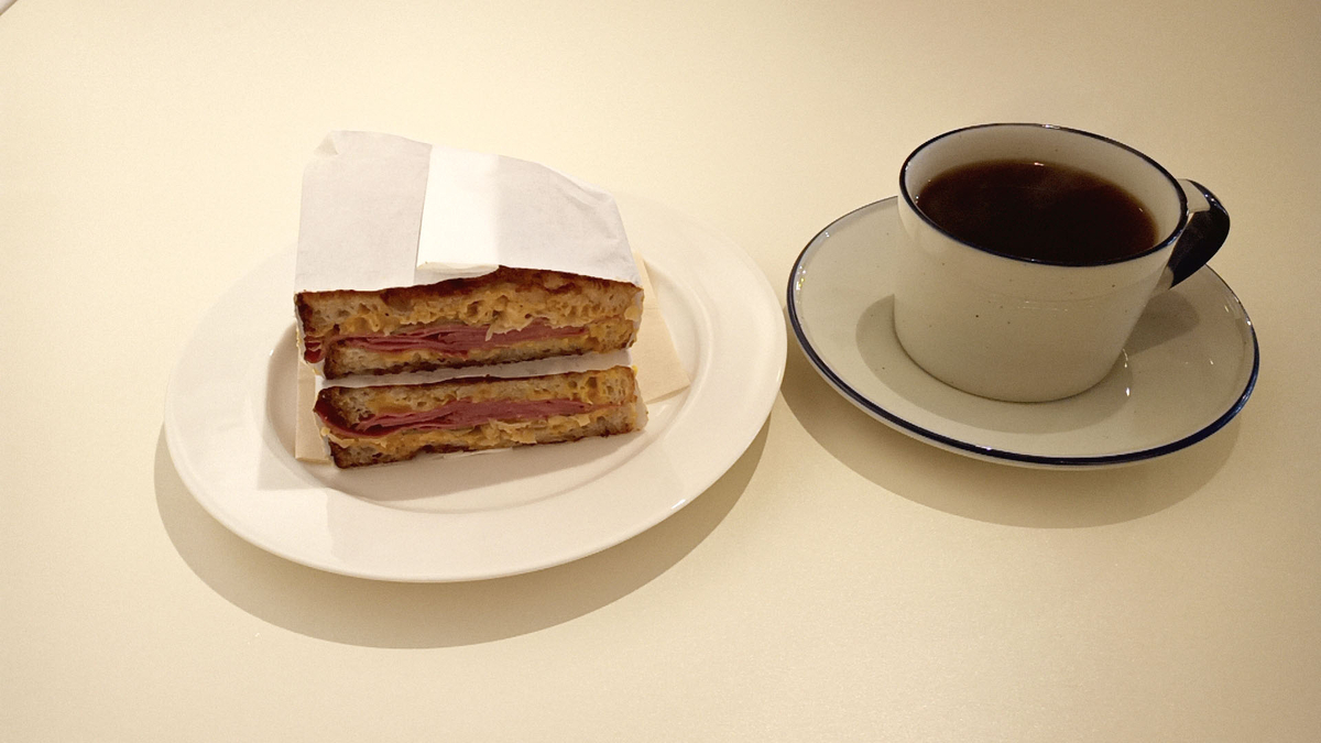 nøa Coffee & Sandwich (ノア コーヒーアンドサンドウィッチ)/ 札幌市中央区南10条西6丁目 ケーズパーク中島 1F ...