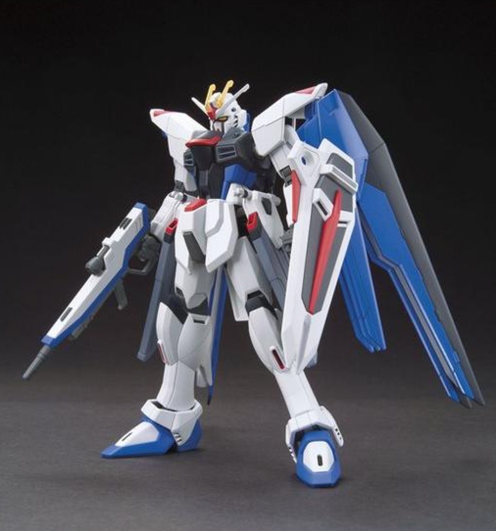 HGCE 1/144 ZGMF-X10A フリーダムガンダム