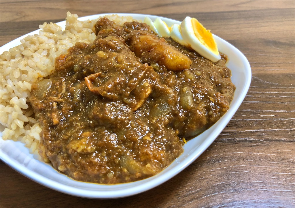 野菜たっぷり!ホットクックでかんたん無水カレーレシピ - ラクに