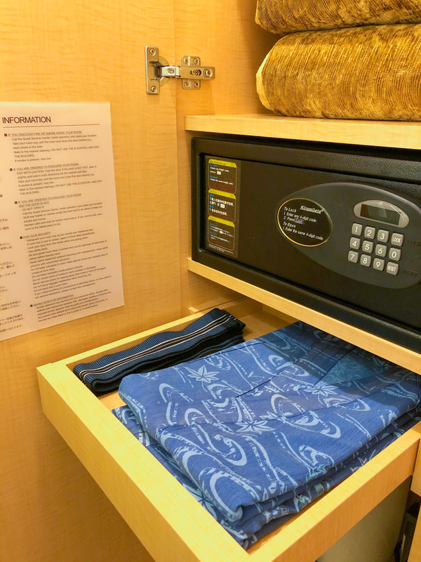 f:id:ayamaruchan:20200809221743j:plain f:id:ayamaruchan:20200809221743j:plain