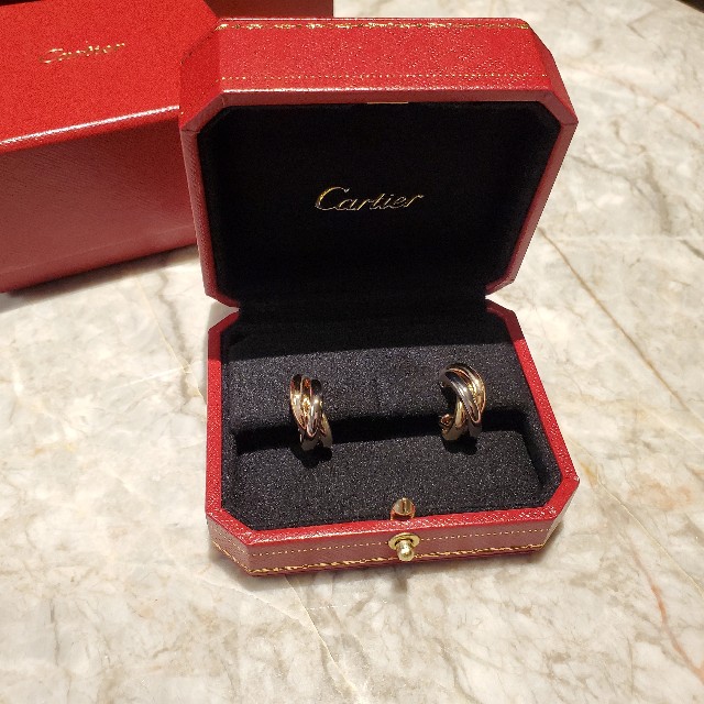 Cartier トリニティイヤリング（カルティエのトリニティピアスは