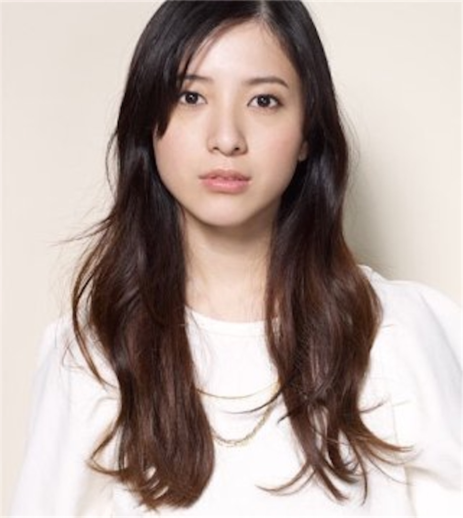 イエベさん必見 あなたに似合うカラーを見つけよう メイクであなたもシンデレラに