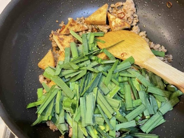 ピリ辛！肉みそ厚揚げ４