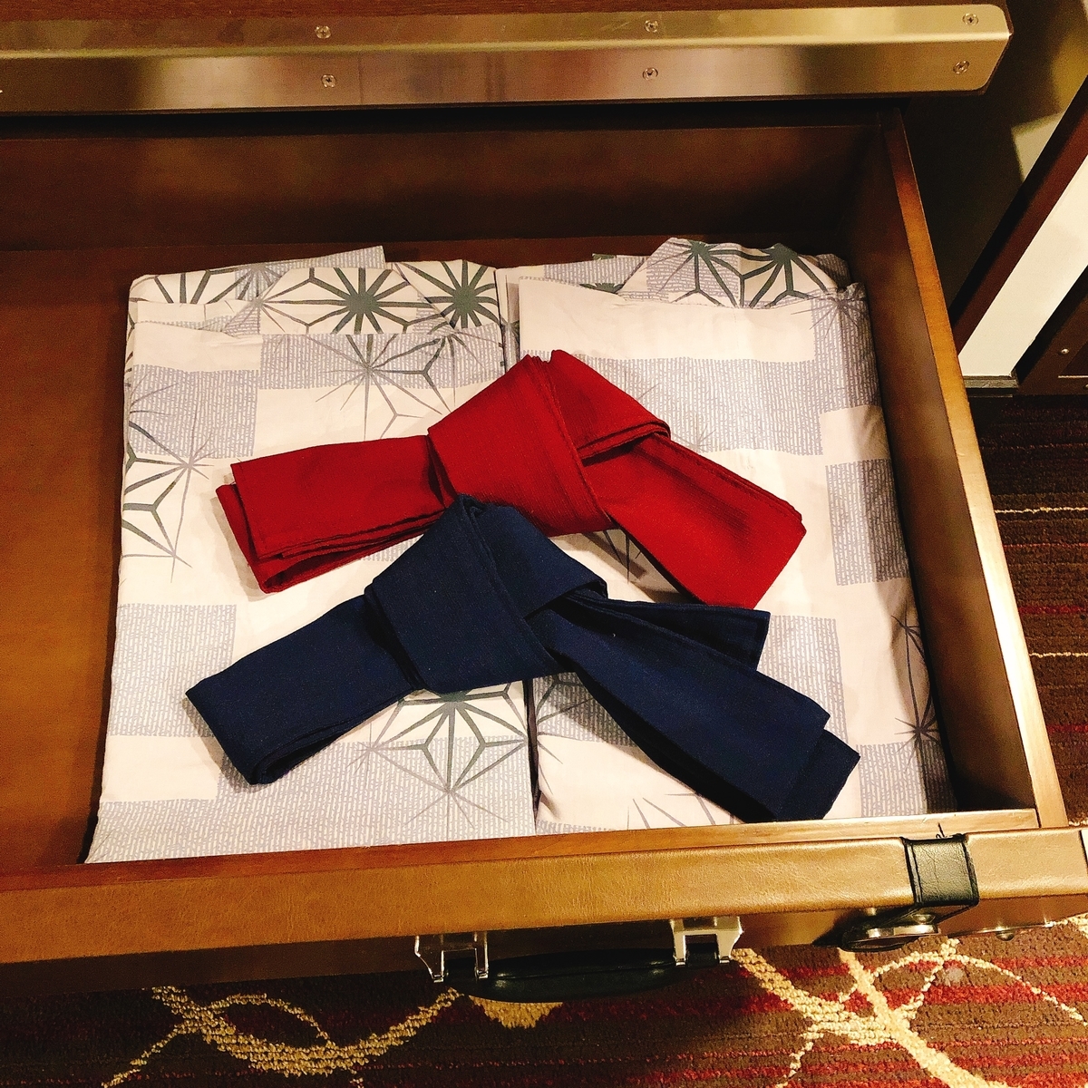 f:id:ayayacha:20200328124537j:plain