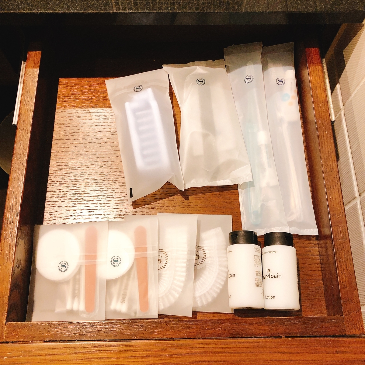 f:id:ayayacha:20200328132804j:plain