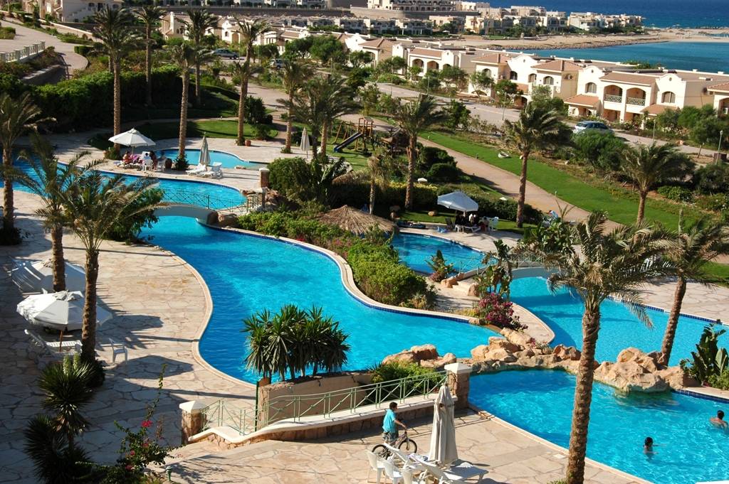 f:id:aymanfathy438:20180830194320j:plain