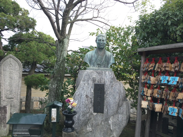 f:id:ayumihome:20121204131238j:image:w360