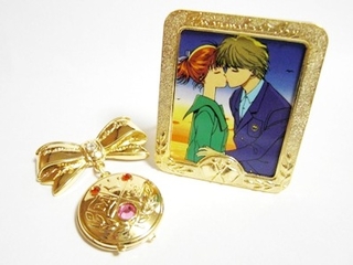 ママレード・ボーイ 『メダイユブローチ』 - Moonlight Magic