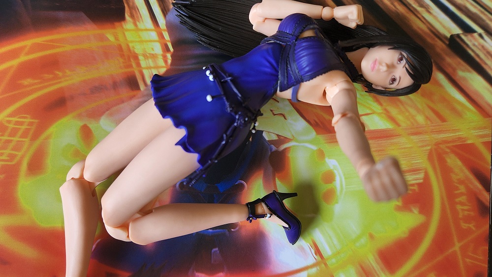 ファイナルファンタジー7 FF7 ティファ ドレスVer. プレイアーツ改 スクウェア・エニックス 『中古即納』{FIG} PLAY ARTS改