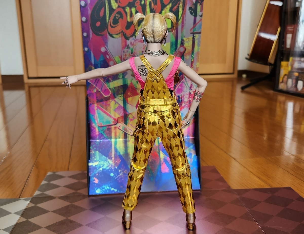 ホットトイズ ハーレイ. クイン ゴールド.サロペット版 DCオールスターズ限定品も！ホットトイズ【ムービー