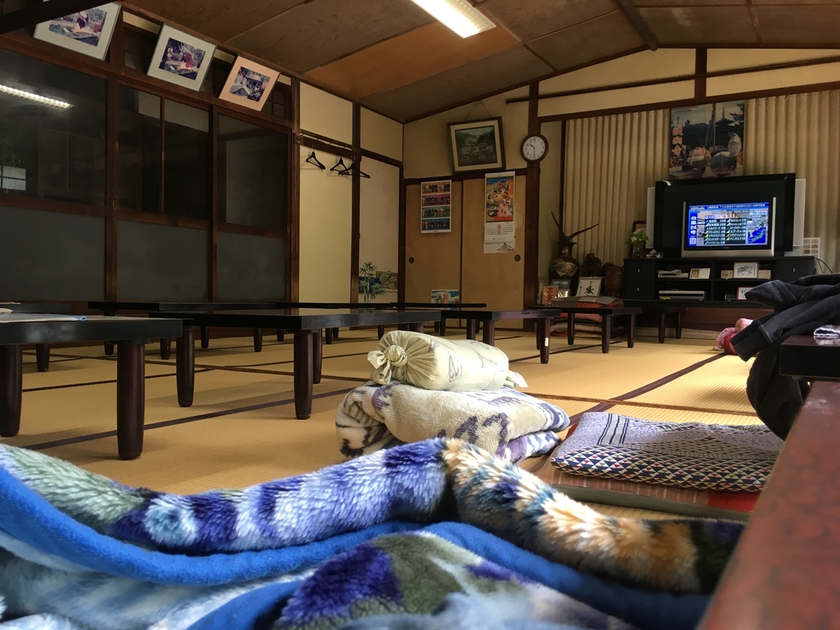 休憩室で貸してもらえる枕と毛布