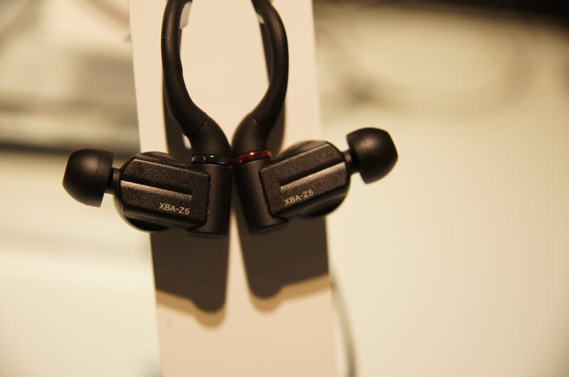 SONY XBA-Z5 XBA-A3 試聴メモ：EX1000の後継にならず - IvyBridge
