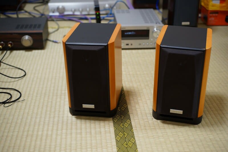 ONKYO D-112E レビュー：透明繊細のボーカルと極めて高い解像度を持つ