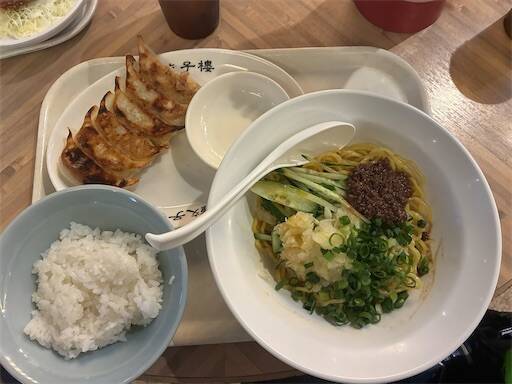 東京餃子楼 京橋店の「焼餃子麺セット（まぜそば）」