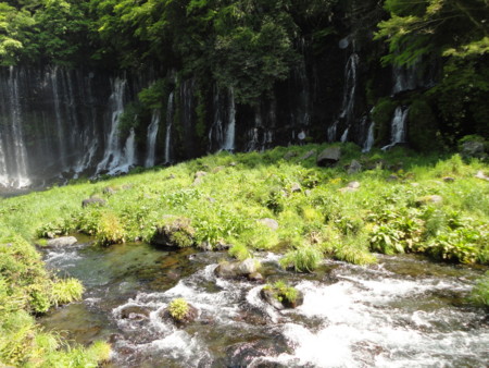 [音止めの滝][白糸の滝]