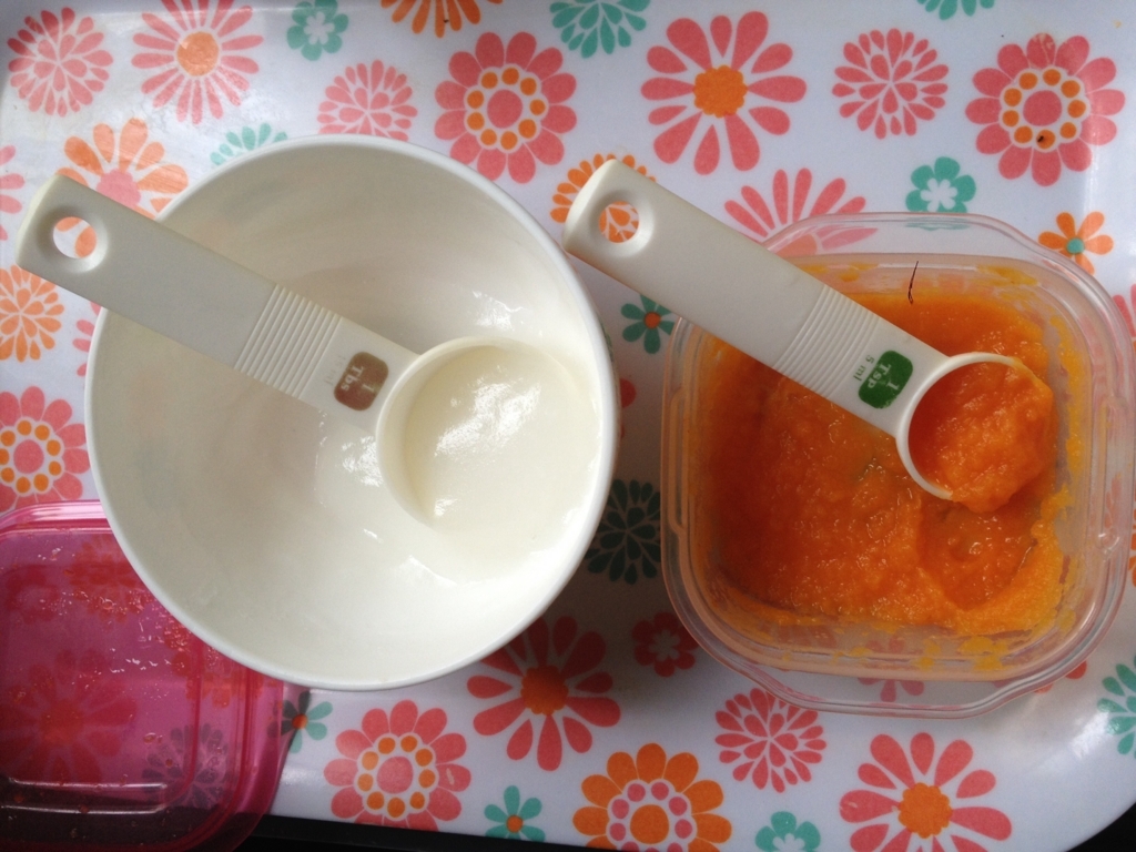 離乳食初期 ごっくん11日目 にんじん2回目 かんたん離乳食研究日記