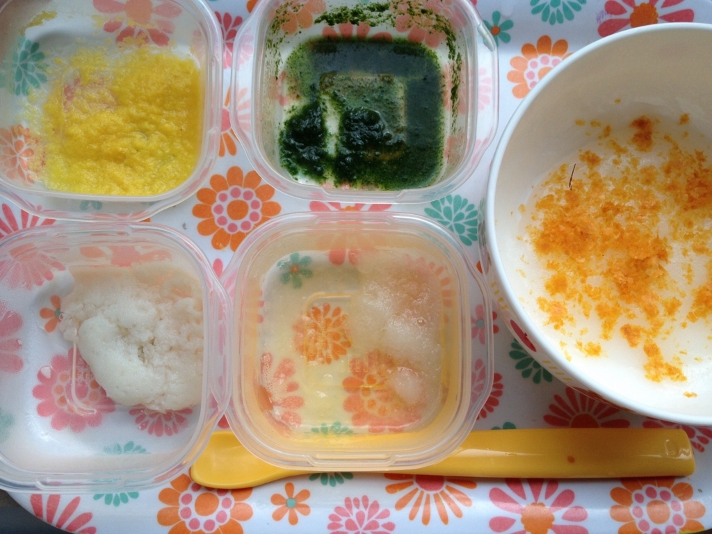 離乳食初期 ごっくん 52日目 1回目 初とうもろこし かんたん離乳食研究日記