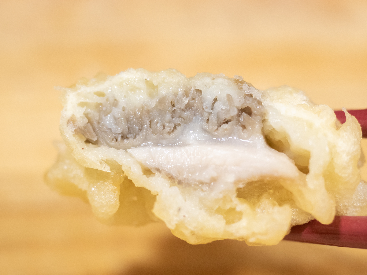 あきちゃんのホルモン天ぷら(ハチノス)